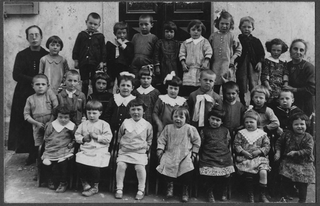 Scuole di Sala in posa