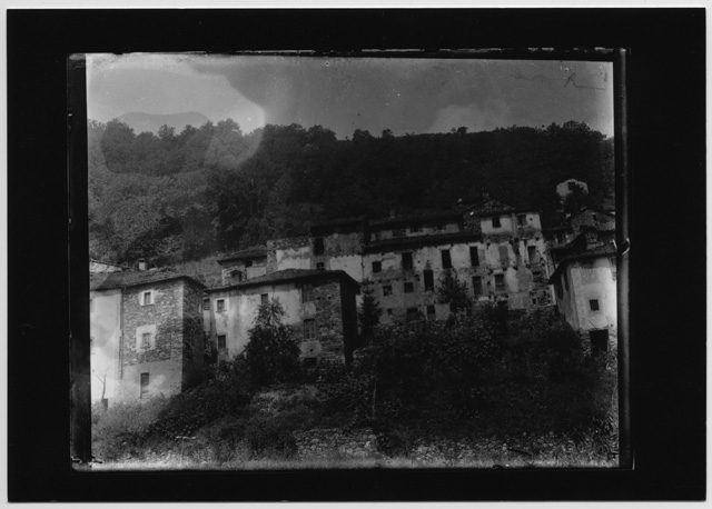 Veduta della località Cá d'i Róss a Bidogno