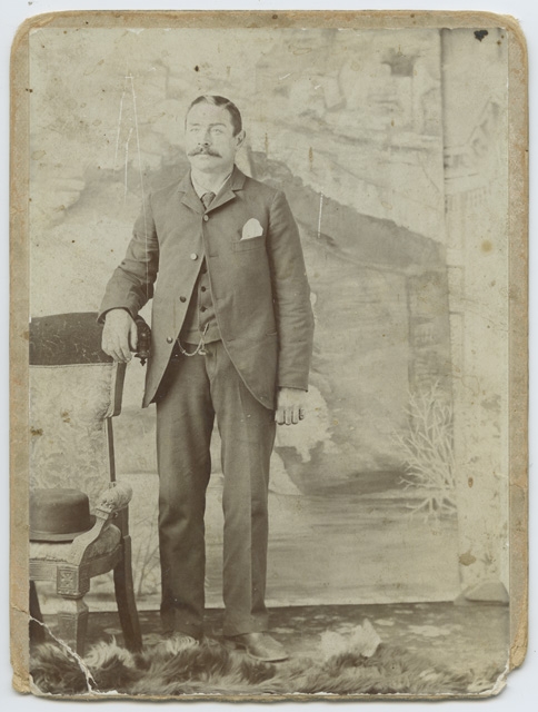 Ritratto di Demetrio Giovanni Moresi da Certara, emigrante in America