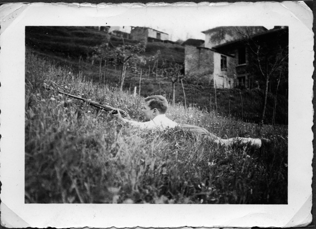 Renato Lucca con fucile