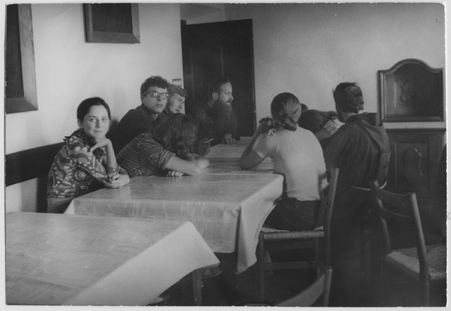 Ragazzi riuniti durante le giornate di apertura del Convento di Bigorio