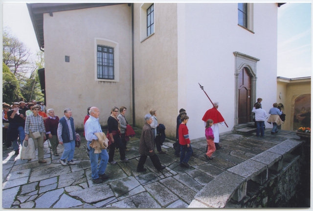 Arrivo della processione dell'Ascensione al Convento di Bigorio