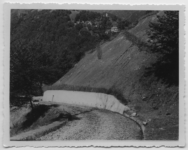 Costruzione della strada verso i Mulini di Piandera