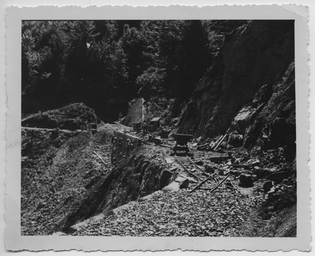 Costruzione della strada della Val Colla