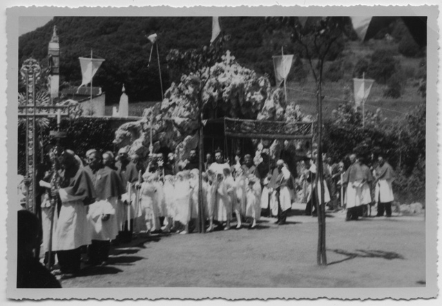 Benedizione della grotta a Tesserete della Madonna di Lourdes