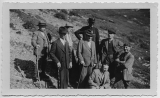 Gruppo di capriaschesi in gita su un monte