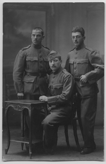 Ritratto di tre soldati