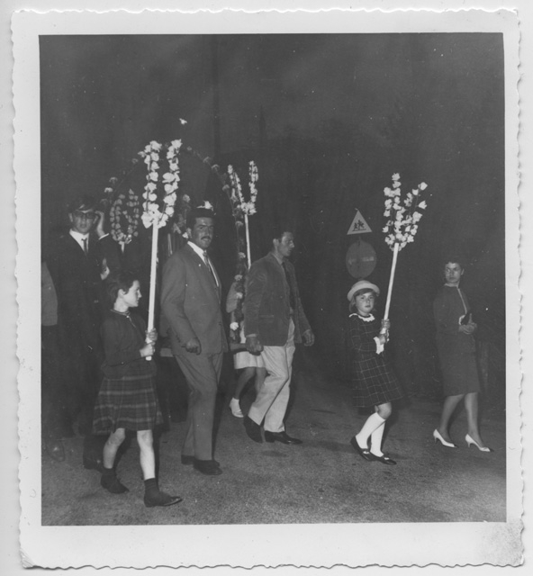 Statua di Sant'Antonio da Padova portato in processione in occasione del 50º della chiesa