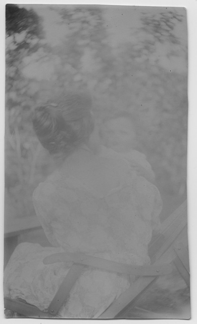 Gina Maria Rossi con bambino