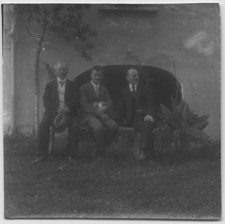 Luigi Rossi con due uomini a Biolda