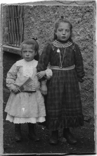 Ritratto di Alice e Lidia Gianini