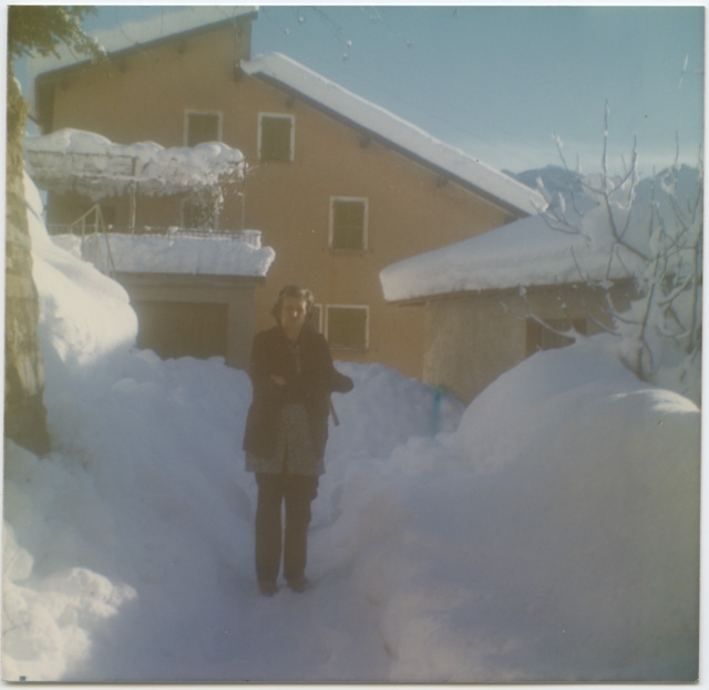 Valeria Canonica a Mièra dopo una forte nevicata