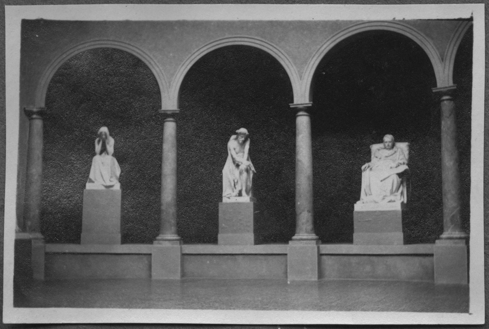 Statue al Museo Vela