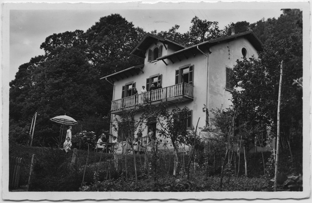 Cartolina dell' Istituto Sant'Anna a Roveredo