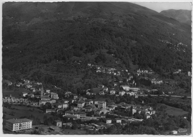 Cartolina aerea di Tesserete