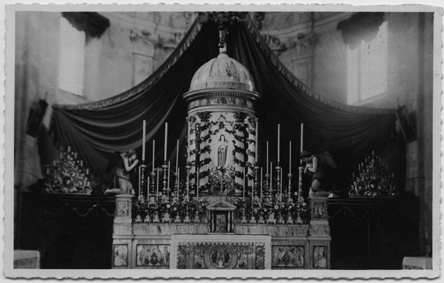 Cartolina dell'altare della chiesa di Santo Stefano a Tesserete