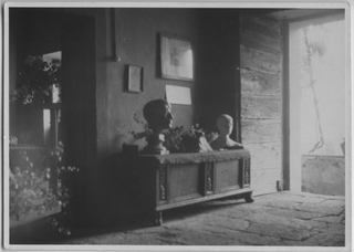 Interno della casa di Mario Bernasconi