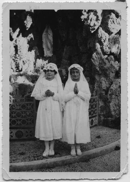 Mari Rezzonico ed Eva Brocchetti il giorno della Prima Comunione