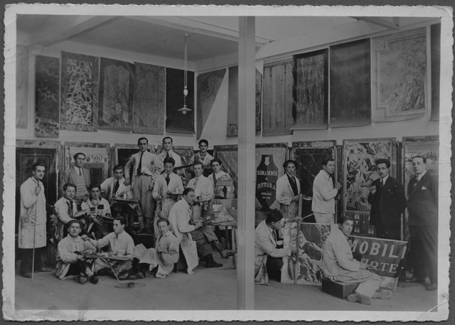 Studenti al lavoro alla scuola ticinese di Pittura