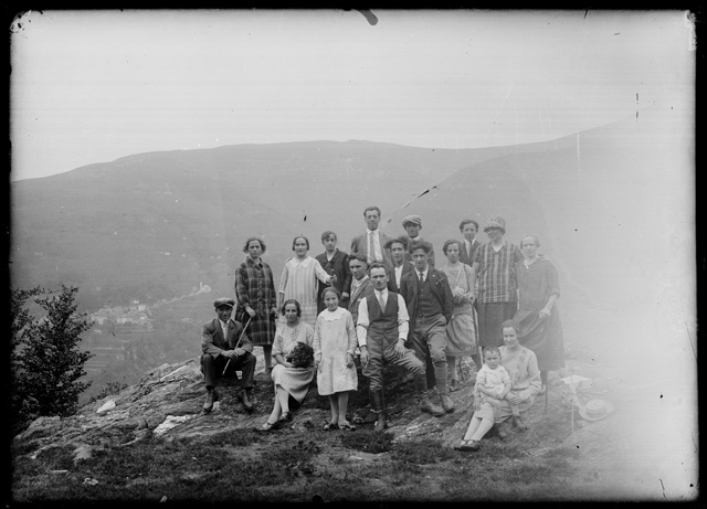 Gruppo alla Madonna d'Arla sopra Sonvico