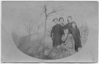 Bambini all'aperto a Comano