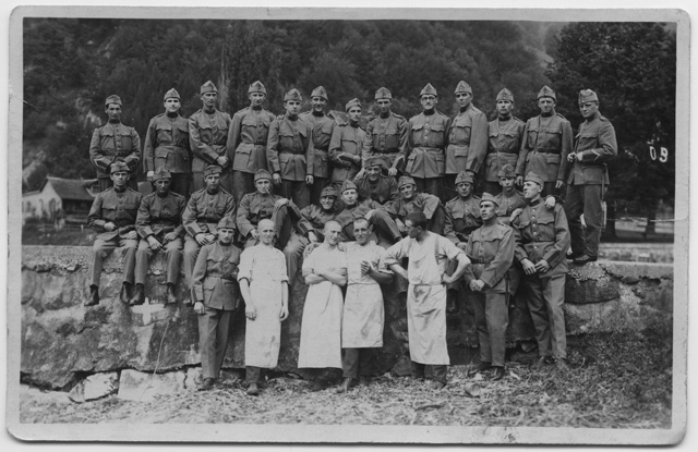 Scuola reclute in posa a Walenstadt
