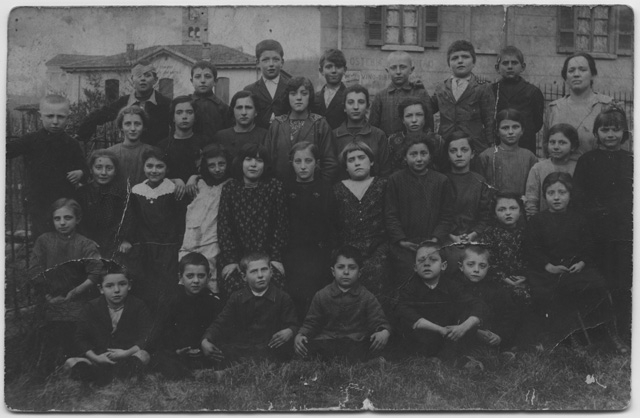 Scolaresca di Comano