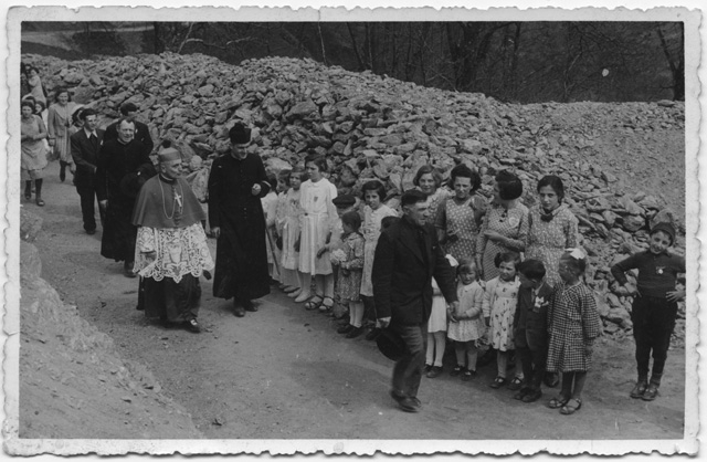 Visita di Monsignor vescovo Jelmini a Signôra