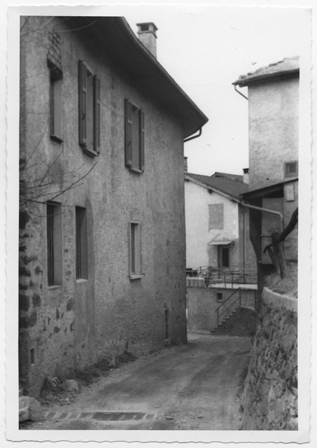 Via San Bernardo a Comano