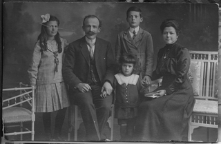 Nemisio Degiorgi con famiglia