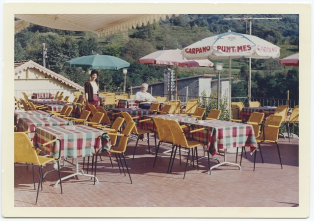 Terrazza dell'albergo Stazione a Dino
