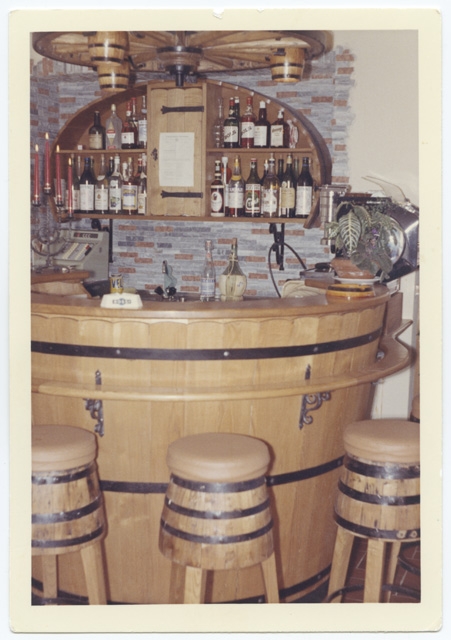 Interni dell'albergo Stazione a Dino