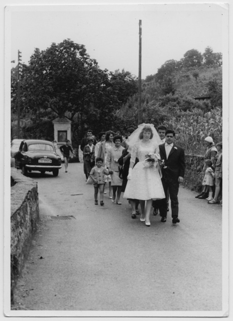 Matrimonio di Giuliana Casagrande e Atos Pescia a Comano