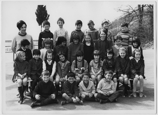 Alunni di Sala Capriasca con la maestra Gianna Cappellani