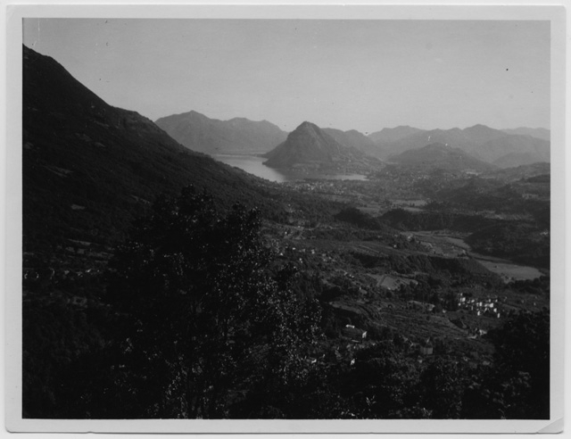 Veduta della valle del Cassarate da Sonvico