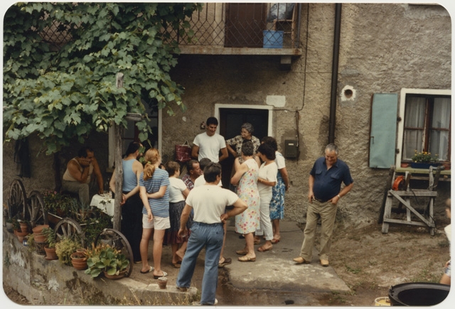 Primo raduno di via al Forte a Comano