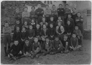 Classe elementare con la maestra Ida Pescia a Comano