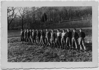 Scuole maggiori di Tesserete durante una lezione di ginnastica all'aperto