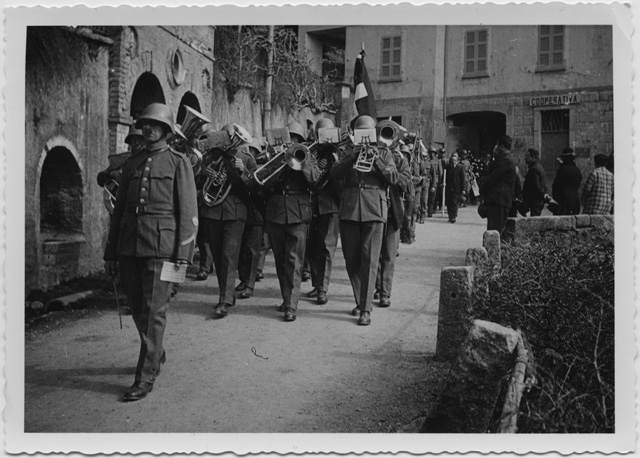 Funerale militare a Bidogno