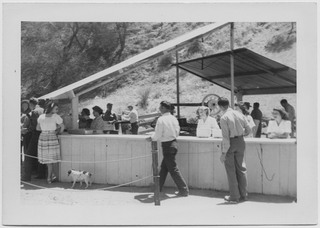 Gruppo in un ranch in California