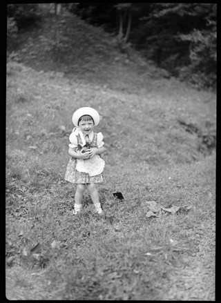 Nice Canonica in un prato a Treggia