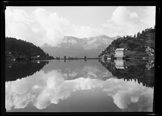 Veduta del lago Ritom a Piora