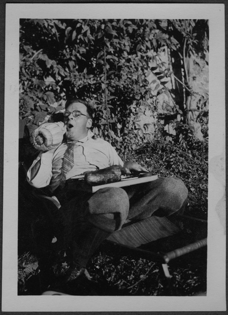 ? scherza con un fiasco di vino