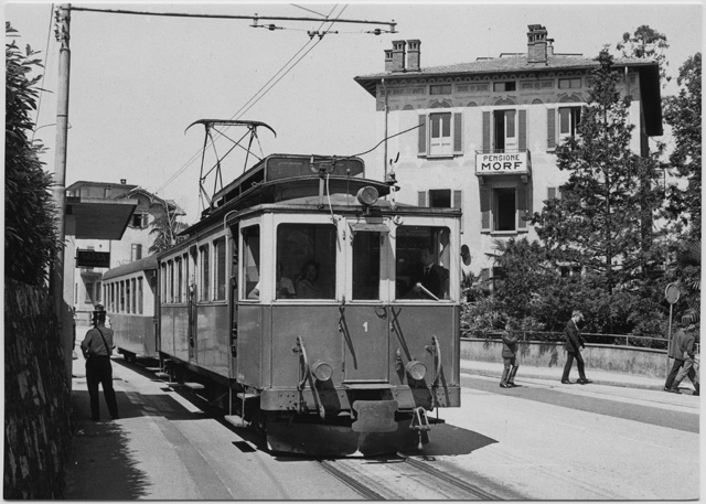 Tram della ferrovia Lugano-Tesserete a Massagno