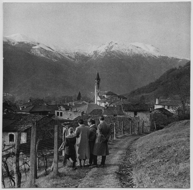 Persone sopra a un sentiero a Ponte Capriasca