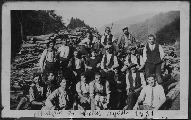 Cacciatori in posa a Maglio di Colla