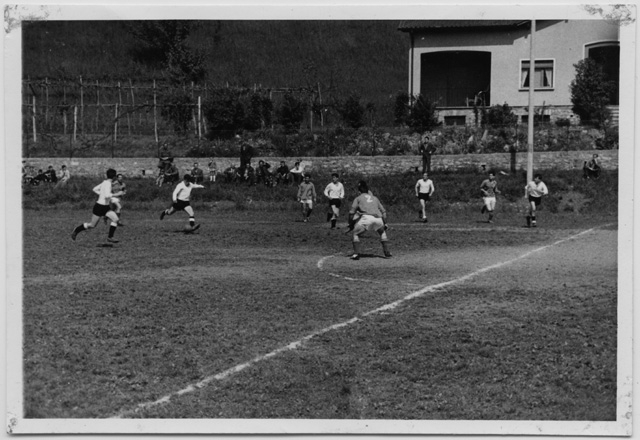 Partita di calcio a Tesserete