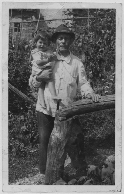 Tranquillo e Nives Mini in posa a Roveredo