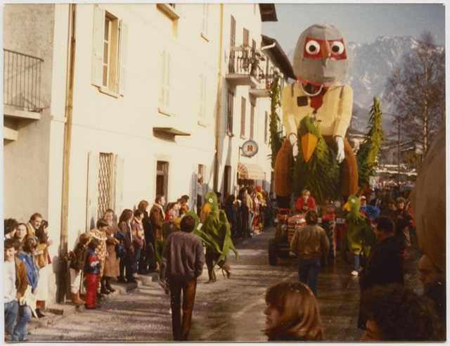 Sfilata dei carri allegorici al carnevale di Tesserete
