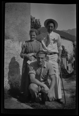 Famiglia Nesa in posa a Lugaggia